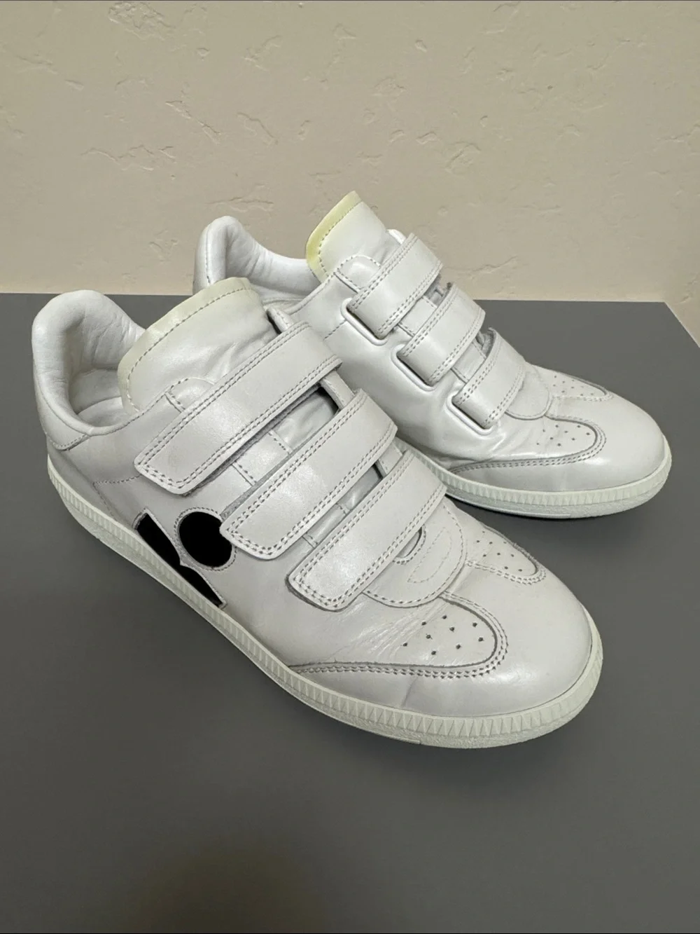 White Women's Leather Velcro Sneakers